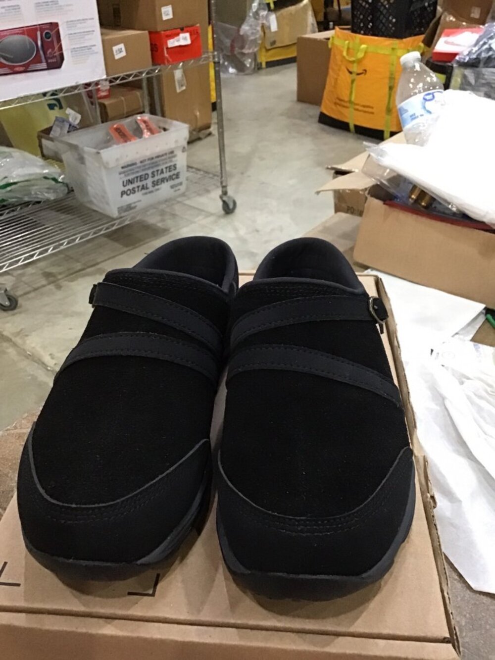 Easy Spirt Woman’s Size 9 M Black Suede Slip On Comfort Shoes